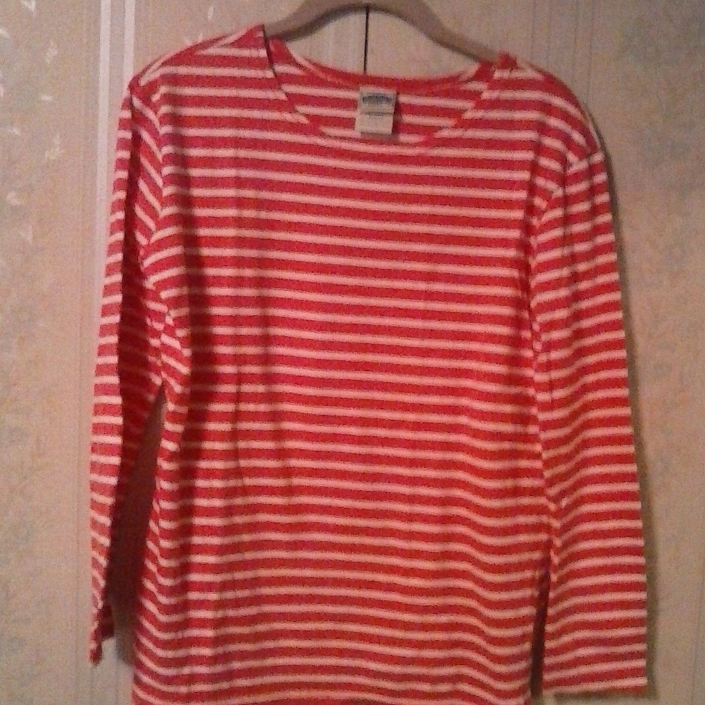 ESSENTIALS STYLE WOMEN'S PINK STRIPED TOP